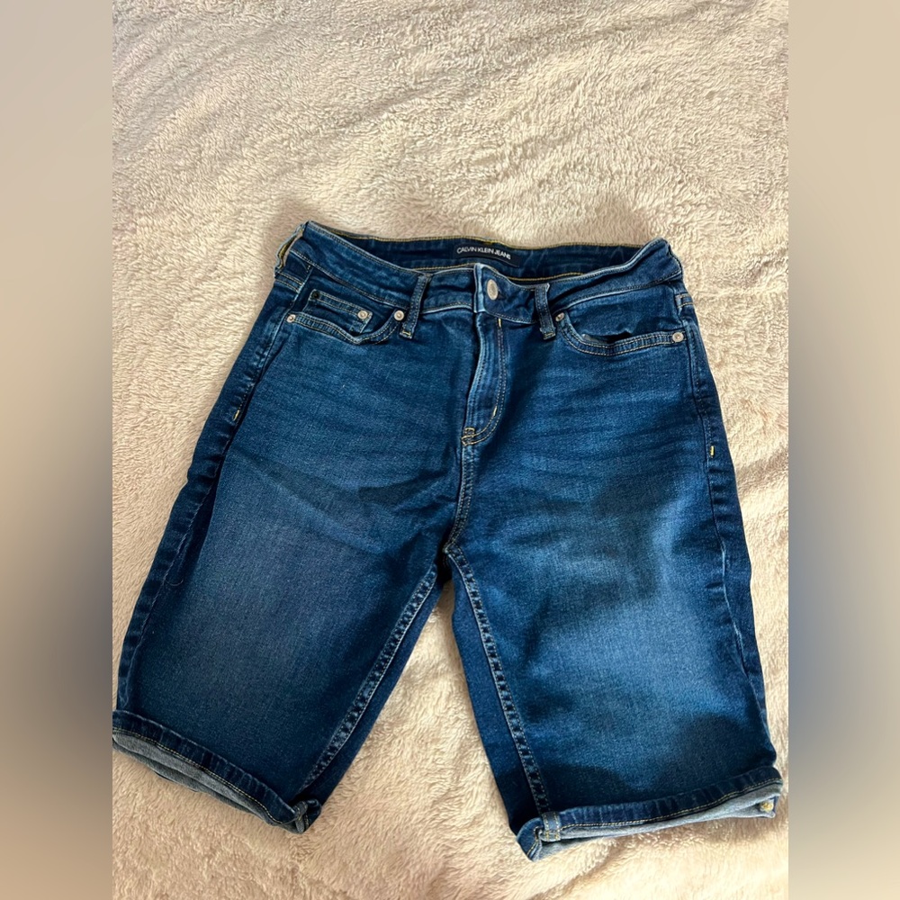 Long Calvin shorts